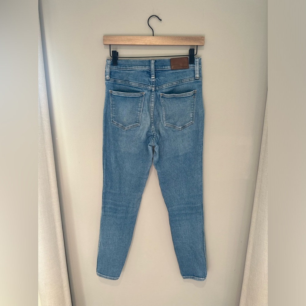Madewell size 26 10” high rise skinny crop - Picture 4 of 6